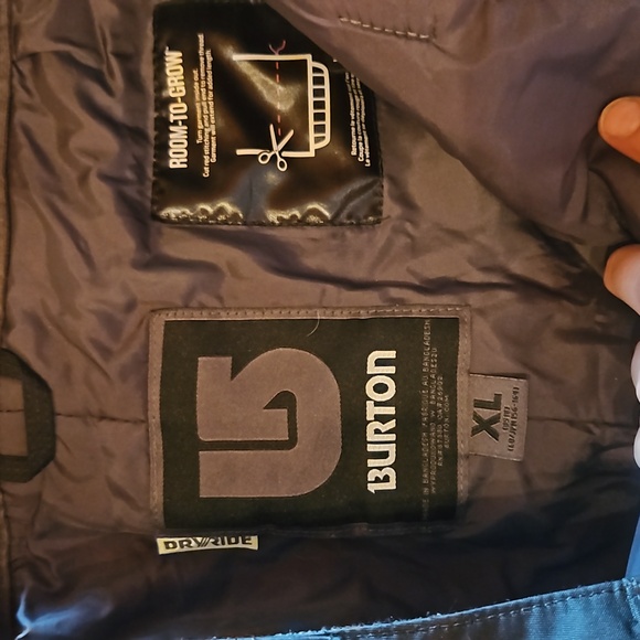 Burton Ski pants. - Picture 5 of 8